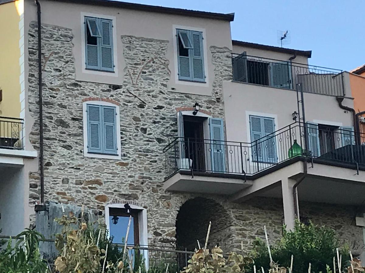 B&B&Bike Ca du 5 Tovo San Giacomo Bagian luar foto
