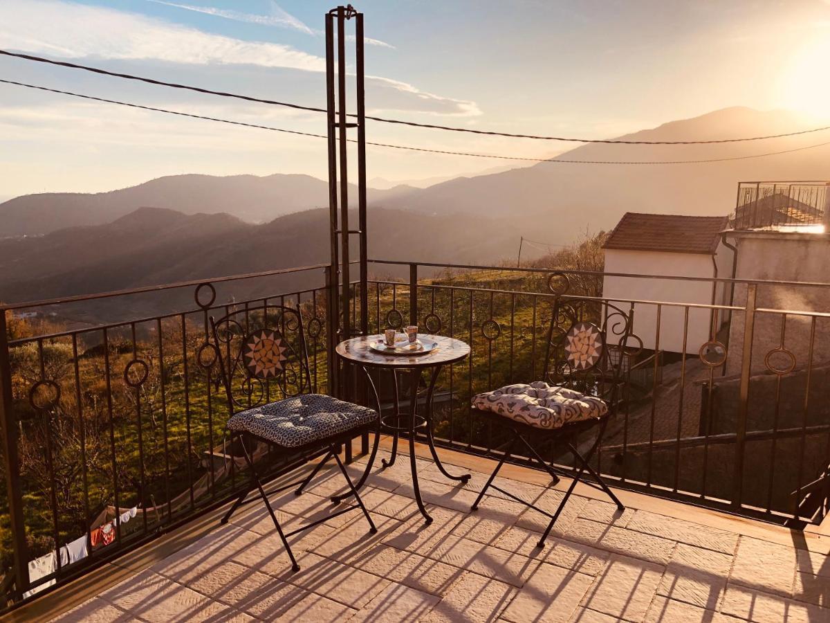 B&B&Bike Ca du 5 Tovo San Giacomo Bagian luar foto