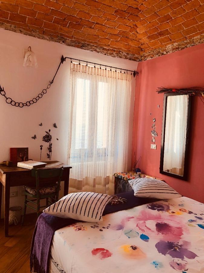 B&B&Bike Ca du 5 Tovo San Giacomo Bagian luar foto