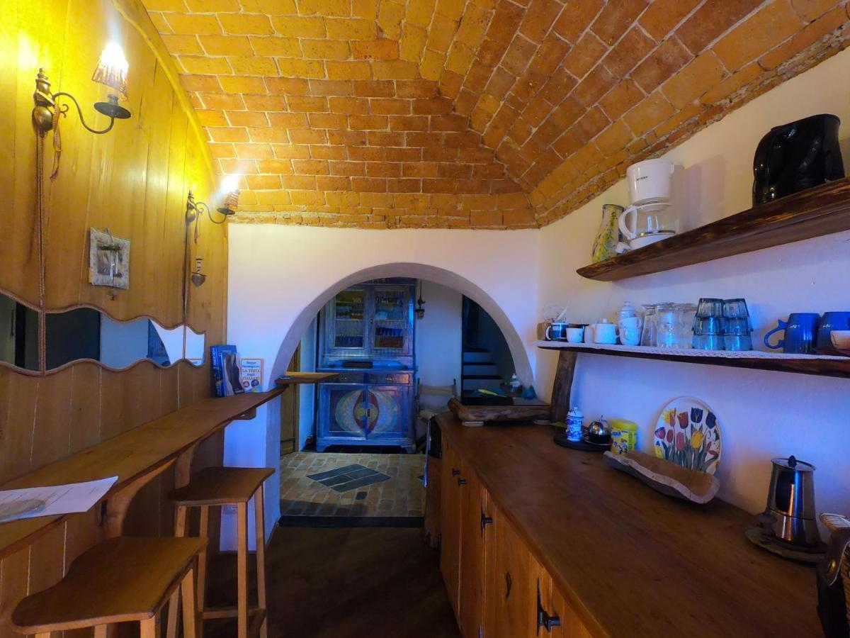 B&B&Bike Ca du 5 Tovo San Giacomo Bagian luar foto